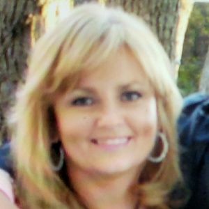 Meet your Posher, Debra